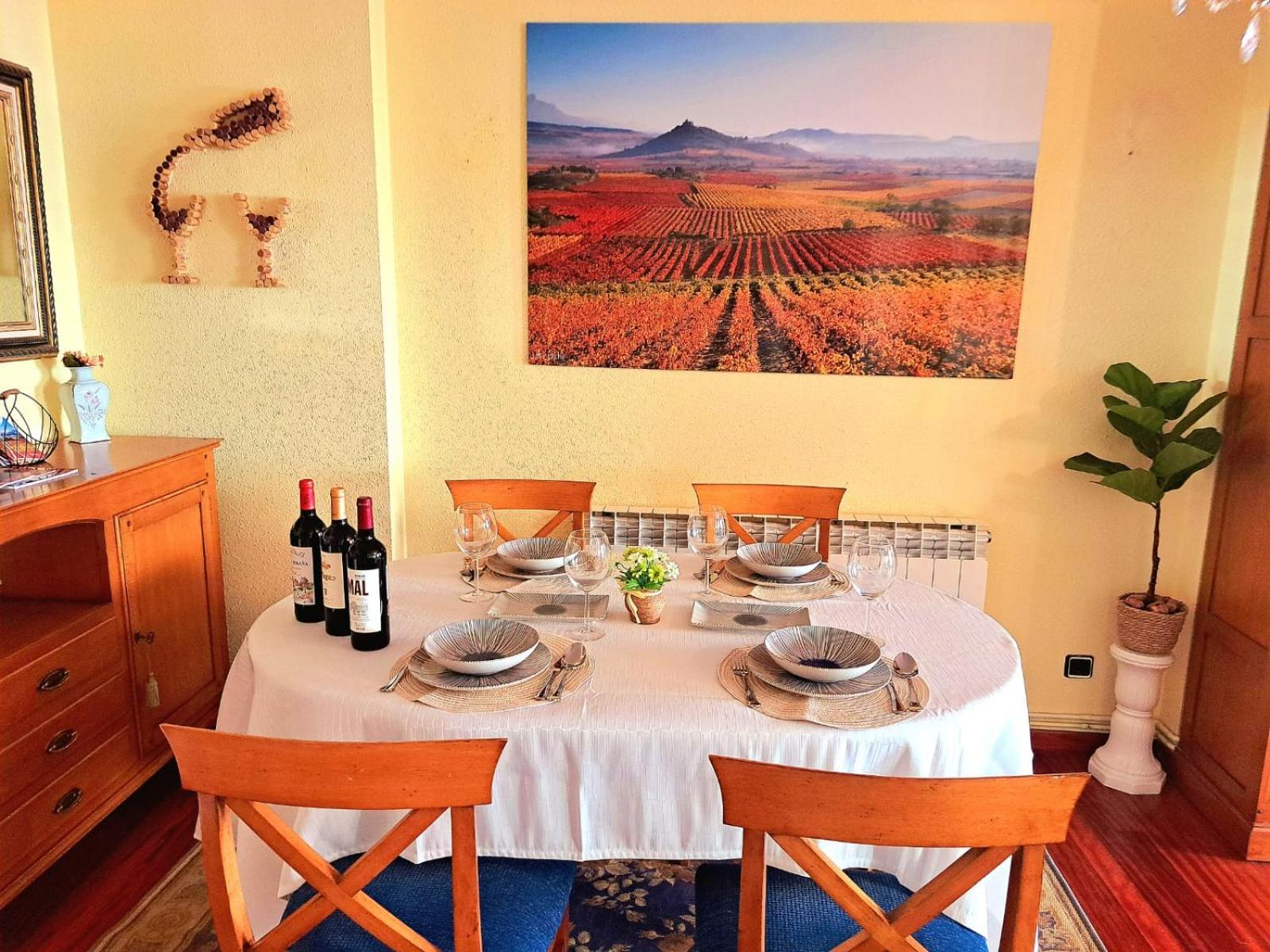 Garnachasblancas Apartment Haro Bagian luar foto